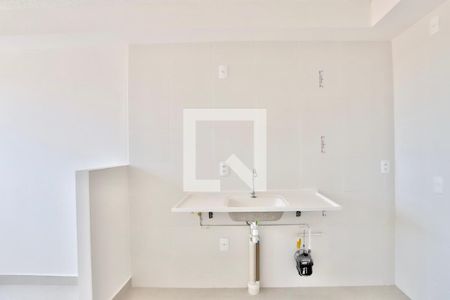 Sala / cozinha de apartamento para alugar com 1 quarto, 24m² em Vila Cláudia, São Paulo