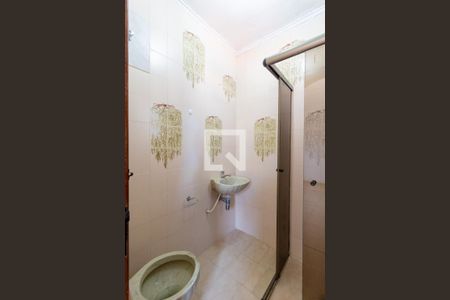 Banheiro de casa para alugar com 1 quarto, 40m² em Vila Libanesa, São Paulo