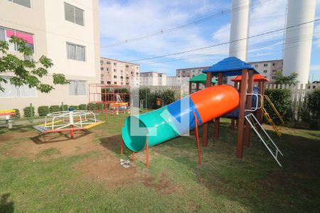 Apartamento à venda com 42m², 2 quartos e 1 vaga Apartamento à venda com 42m², 2 quartos e 1 vagaÁrea comum - Playground