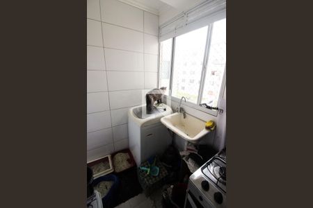 Apartamento à venda com 42m², 2 quartos e 1 vaga Apartamento à venda com 42m², 2 quartos e 1 vagaCozinha e Área de Serviço