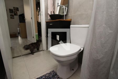 Apartamento à venda com 42m², 2 quartos e 1 vaga Apartamento à venda com 42m², 2 quartos e 1 vagaBanheiro