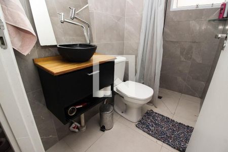 Apartamento à venda com 42m², 2 quartos e 1 vaga Apartamento à venda com 42m², 2 quartos e 1 vagaBanheiro