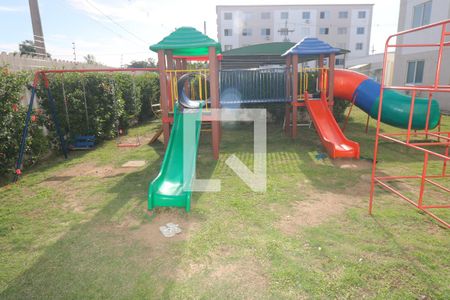 Apartamento à venda com 42m², 2 quartos e 1 vaga Apartamento à venda com 42m², 2 quartos e 1 vagaÁrea comum - Playground