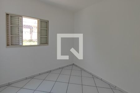 Quarto 2 de apartamento para alugar com 3 quartos, 79m² em Vila Dutra, Campinas