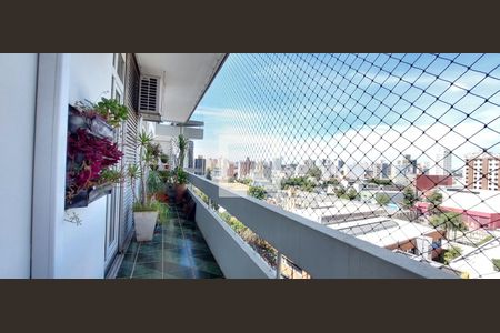 Apartamento à venda com 204m², 4 quartos e 2 vagasVaranda sala/quartos