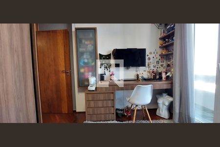 Apartamento à venda com 204m², 4 quartos e 2 vagasQuarto 3