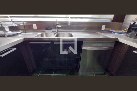 Apartamento à venda com 204m², 4 quartos e 2 vagasCozinha