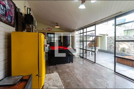 Casa à venda com 268m², 4 quartos e 2 vagasSalão de Festa / Churrasqueira / Sala de Jogos