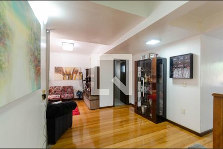 Sala de Estar de casa para alugar com 4 quartos, 268m² em Santo Antônio, Porto Alegre
