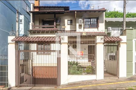 Casa à venda com 268m², 4 quartos e 2 vagasFachada da Casa