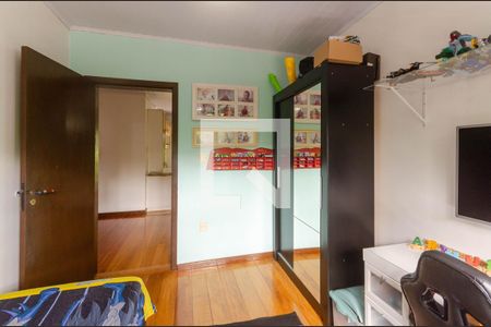 Casa à venda com 268m², 4 quartos e 2 vagasQuarto 2