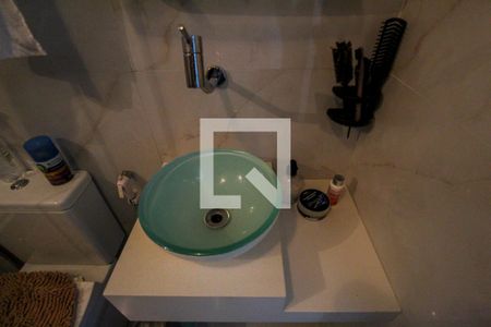 Casa à venda com 750m², 6 quartos e 4 vagasCasa 2 - Banheiro 2