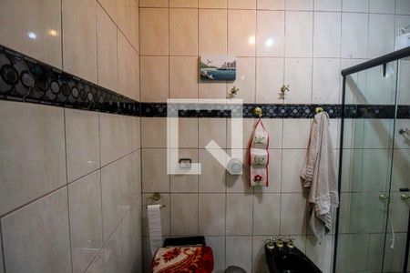 Casa à venda com 750m², 6 quartos e 4 vagasCasa 2 - Banheiro da Suíte 1