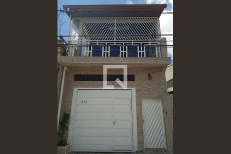 Casa à venda com 750m², 6 quartos e 4 vagasFachada