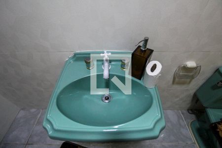 Casa à venda com 750m², 6 quartos e 4 vagasCasa 2 - Lavabo 2