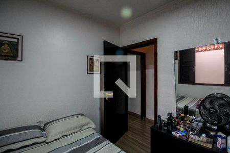 Casa à venda com 750m², 6 quartos e 4 vagasCasa 2 - Quarto 3