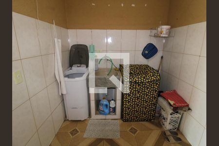 Casa à venda com 220m², 6 quartos e 2 vagasÁrea de Serviço 2