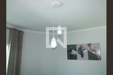 Sala de TV de casa à venda com 6 quartos, 220m² em Jardim Brasil (zona Norte), São Paulo