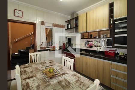 Casa à venda com 220m², 6 quartos e 2 vagasCozinha