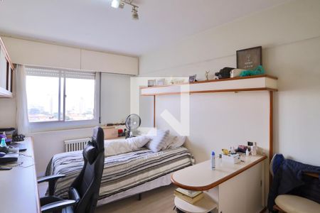 Apartamento à venda com 200m², 4 quartos e 5 vagas Apartamento à venda com 200m², 4 quartos e 5 vagasQuarto 4