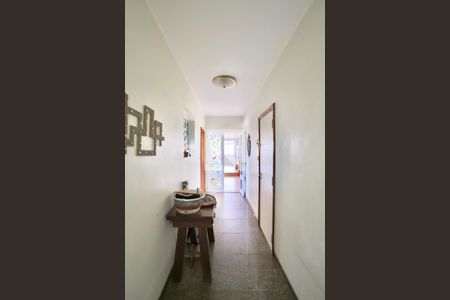 Apartamento à venda com 200m², 4 quartos e 5 vagas Apartamento à venda com 200m², 4 quartos e 5 vagasHall de entrada