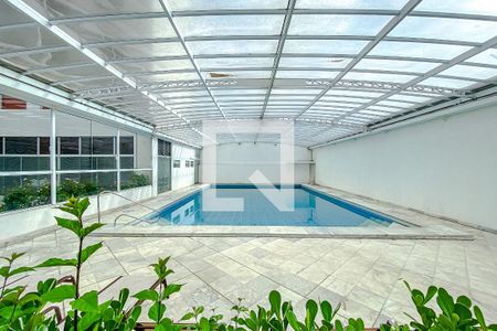 Apartamento à venda com 200m², 4 quartos e 5 vagasÁrea comum - Piscina