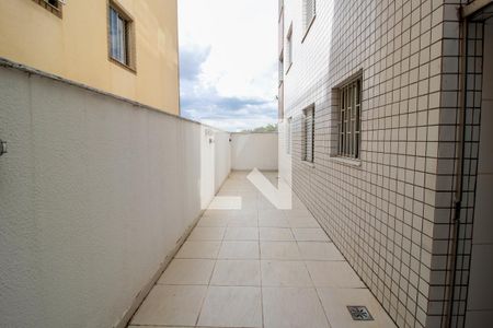 Apartamento para alugar com 100m², 3 quartos e 2 vagas Apartamento para alugar com 100m², 3 quartos e 2 vagasArea Privativa