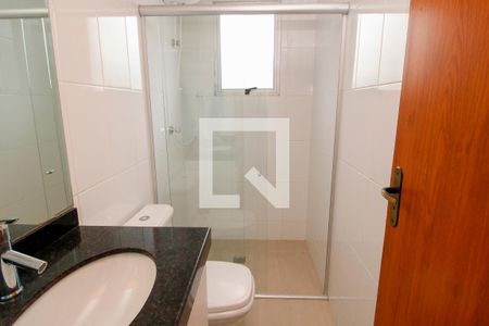 Banheiro Social de apartamento para alugar com 3 quartos, 100m² em Ipiranga, Belo Horizonte