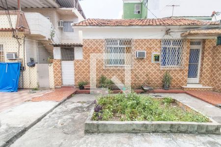 Vista do Quarto 1 de casa para alugar com 2 quartos, 53m² em Bonsucesso, Rio de Janeiro