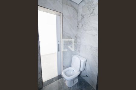 Apartamento à venda com 197m², 3 quartos e 4 vagasBanheiro do Quarto 3