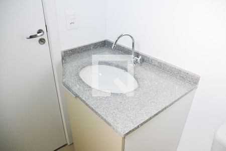 Apartamento para alugar com 55m², 2 quartos e 1 vaga Apartamento para alugar com 55m², 2 quartos e 1 vagaBanheiro