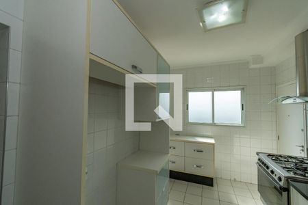 Apartamento à venda com 260m², 3 quartos e 4 vagasCozinha 