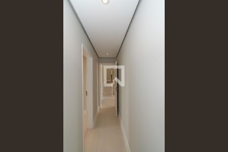 Apartamento à venda com 260m², 3 quartos e 4 vagasCorredor 