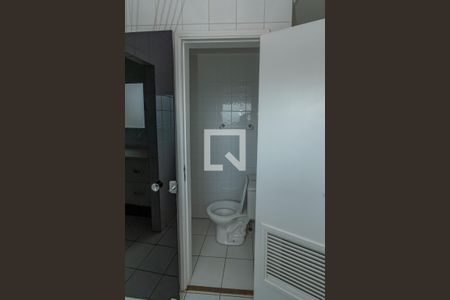 Apartamento à venda com 260m², 3 quartos e 4 vagasBanheiro Área de Serviço