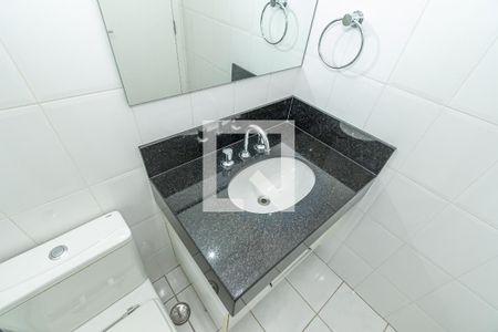 Apartamento à venda com 260m², 3 quartos e 4 vagasDetalhe Banheiro da Suíte 2