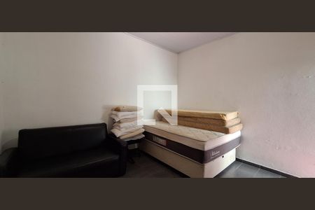 Sala/quarto  de casa para alugar com 1 quarto, 32m² em Canto do Forte, Praia Grande