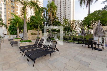 Apartamento à venda com 73m², 3 quartos e 1 vaga Apartamento à venda com 73m², 3 quartos e 1 vagaÁrea Comum - Piscina