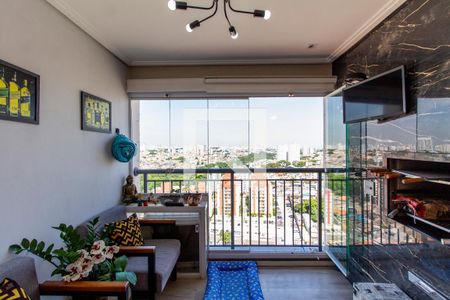 Apartamento à venda com 73m², 3 quartos e 1 vaga Apartamento à venda com 73m², 3 quartos e 1 vagaVaranda Sala