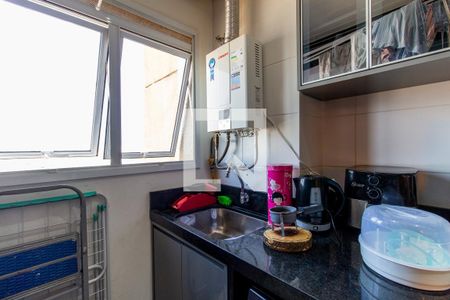 Apartamento à venda com 73m², 3 quartos e 1 vaga Apartamento à venda com 73m², 3 quartos e 1 vagaCozinha e Área de Serviço