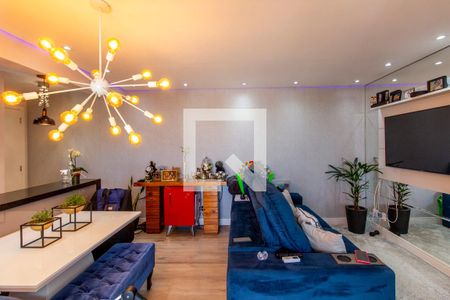 Apartamento à venda com 73m², 3 quartos e 1 vaga Apartamento à venda com 73m², 3 quartos e 1 vagaSala