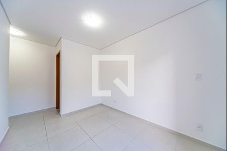 Quarto 1 de apartamento para alugar com 3 quartos, 75m² em Vila Humaitá, Santo André