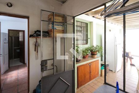 Casa à venda com 480m², 2 quartos e 2 vagasÁrea de Serviço