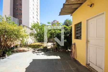 Casa à venda com 480m², 2 quartos e 2 vagasQuintal