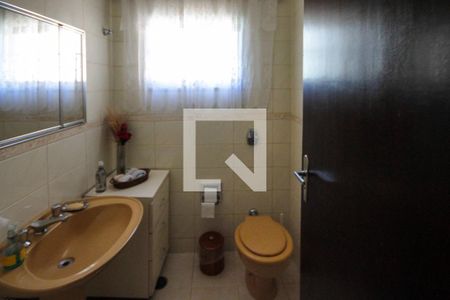 Casa à venda com 480m², 2 quartos e 2 vagasLavabo