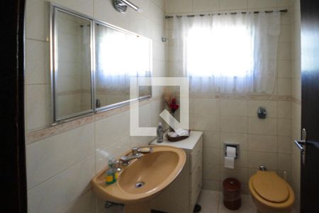 Casa à venda com 480m², 2 quartos e 2 vagasLavabo