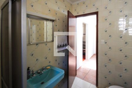 Casa à venda com 480m², 2 quartos e 2 vagasBanheiro