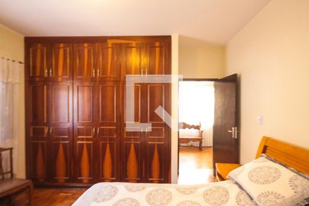 Casa à venda com 480m², 2 quartos e 2 vagasSuite