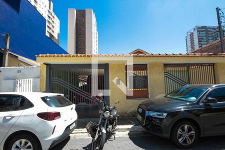 Casa à venda com 480m², 2 quartos e 2 vagasFachada