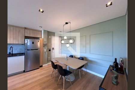 Sala de apartamento para alugar com 2 quartos, 68m² em Jardim Aeroporto, São Paulo