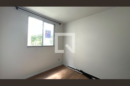 Quarto 2 de apartamento para alugar com 2 quartos, 55m² em Fanny, Curitiba